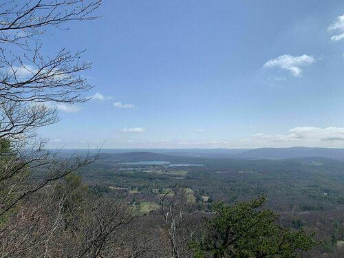 LION'S HEAD & BEAR MTN (CT)